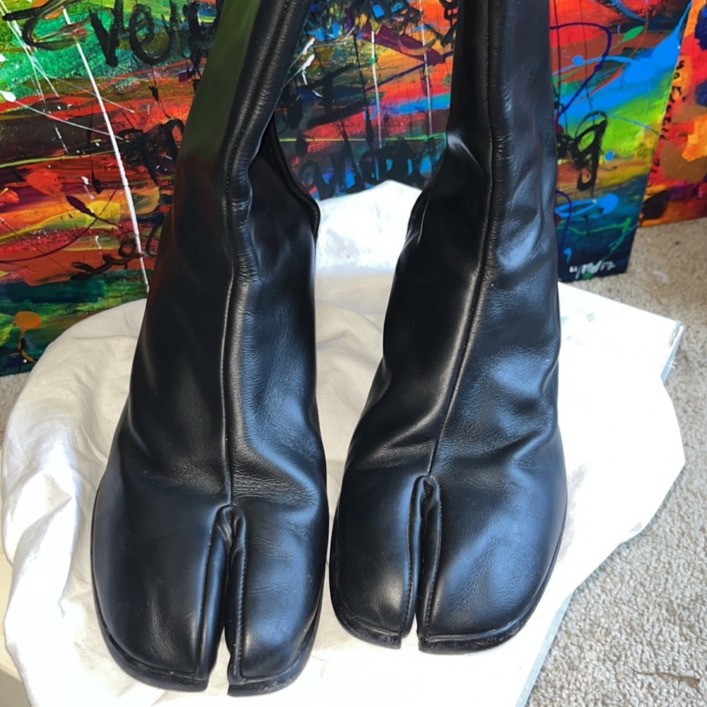 Maison Margiela BLACK CALFSKIN TABI